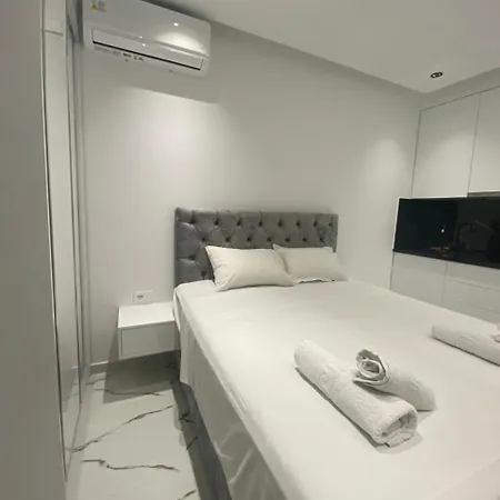 Genti Apartment *